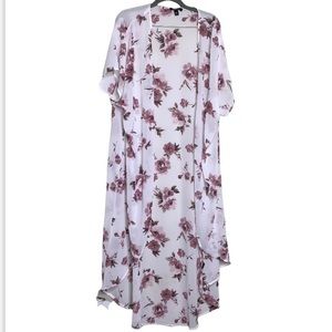 Torrid Floral Sheer Kimono Size 1/2 14-18